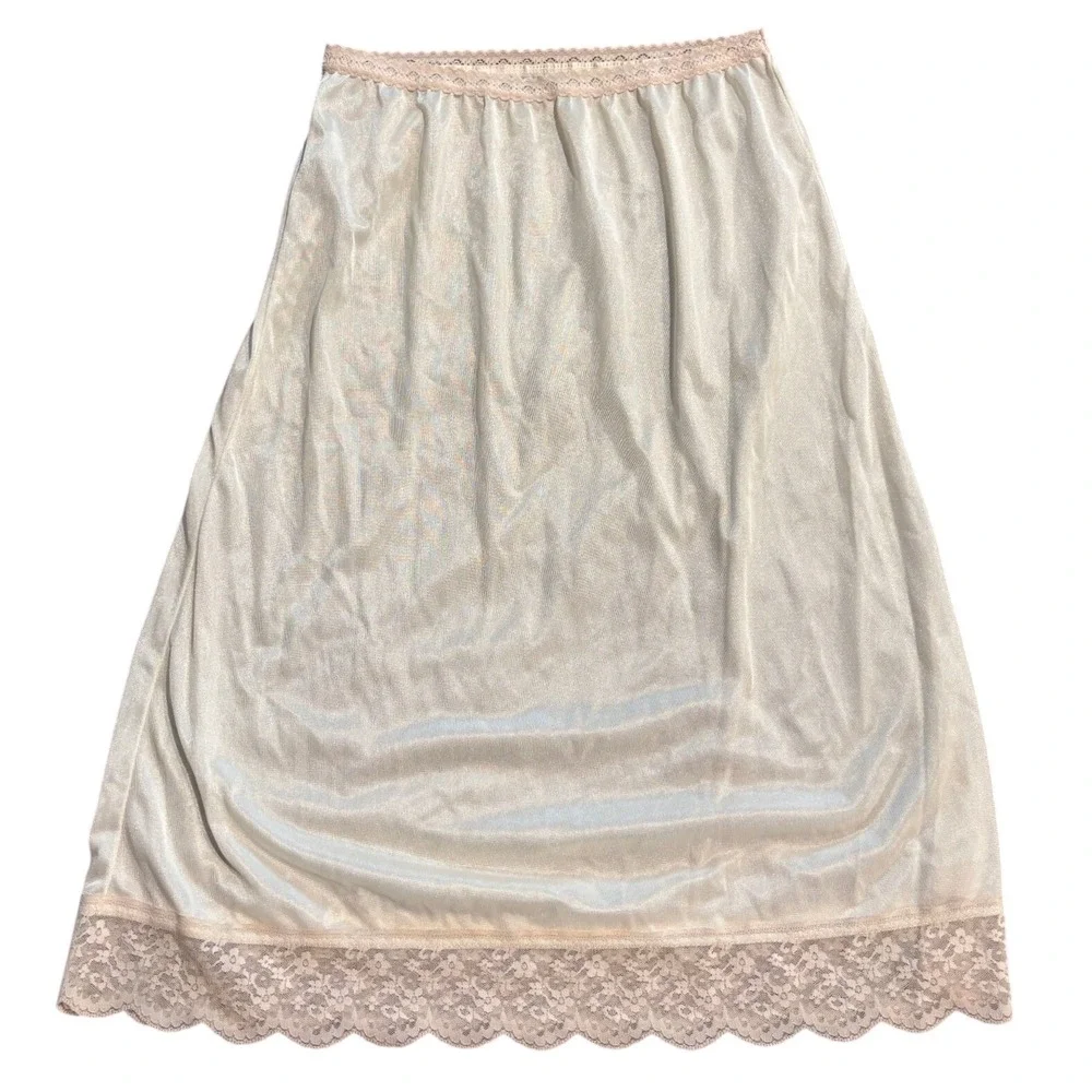 Vintage Cream Lace Trim Half‎ Slip Skirt ILGWU Made in USA Small Lingerie Cream